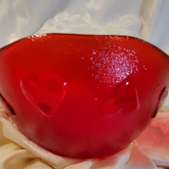 MOSSER GLASS Valentine Candy Dish, NWT VINTAGE red Glass - Picture 5 of 7
